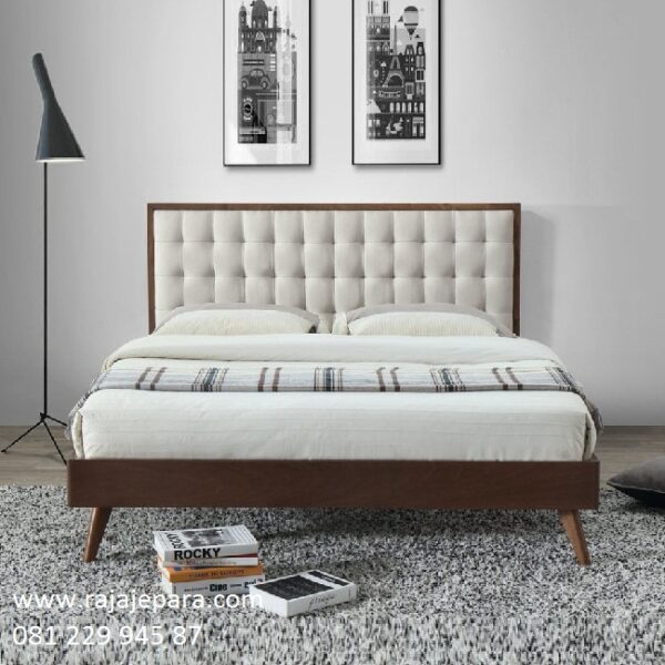 Tempat tidur mewah elegan minimalis kayu jati Jepara model desain set kamar modern dan klasik jok busa warna putih ukuran terbaru harga murah