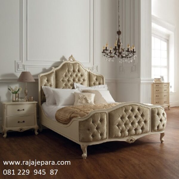 Furniture tempat tidur klasik modern minimalis dan mewah kombinasi jok busa kayu jati dan mahoni model desain ukir bagong Jepara harga murah