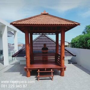Harga gazebo kayu kelapa dan jati Jepara ukuran 2x2 model desain saung rumah taman dan kebun minimalis dan sederhana atap sirap harga murah