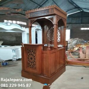 Jual mimbar masjid di Jogja minimalis modern dan klasik sederhana model desain podium kayu jati kubah kaligrafi Allah dan Muhammad harga murah